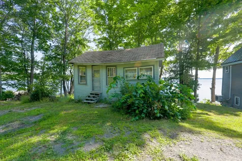 29 Sherman Street Newport ME 04953