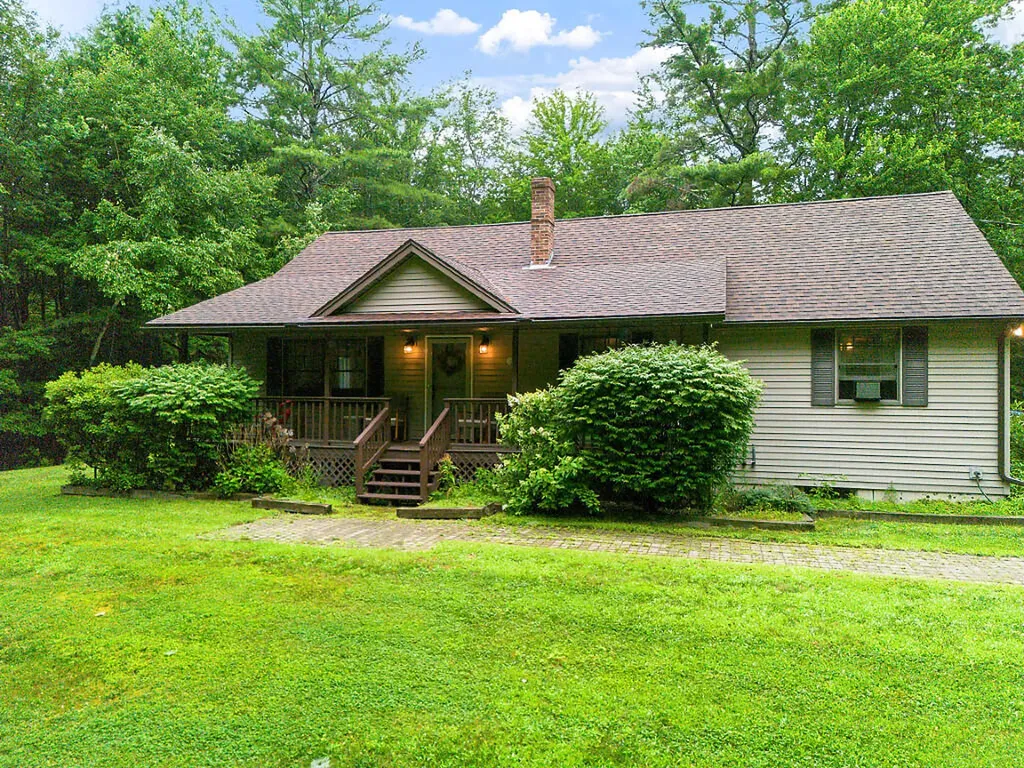 279 Dunn Road Belgrade ME 04917