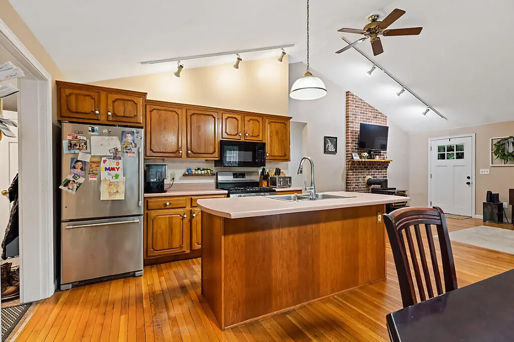 279 Dunn Road Belgrade ME 04917