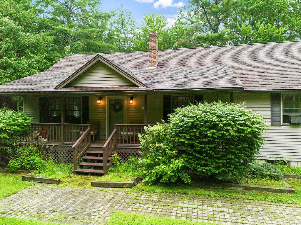279 Dunn Road Belgrade ME 04917