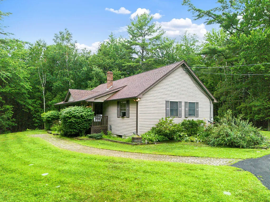 279 Dunn Road Belgrade ME 04917