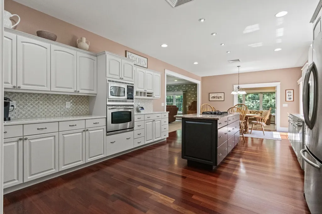 7 Moses Lane Scarborough ME 04074