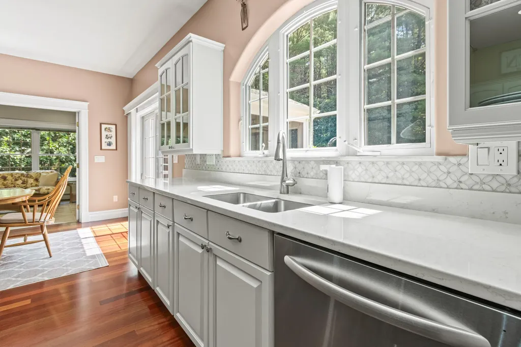 7 Moses Lane Scarborough ME 04074