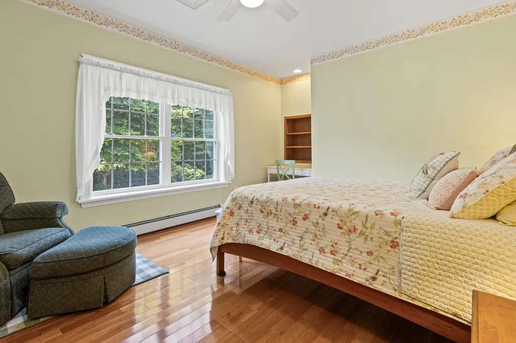 7 Moses Lane Scarborough ME 04074