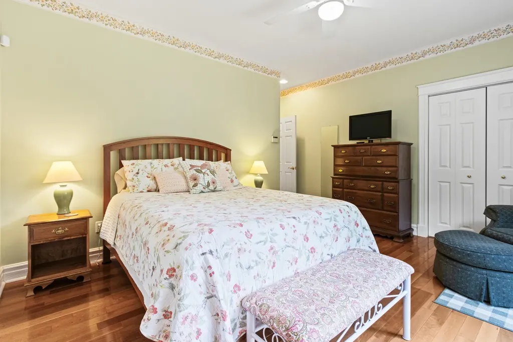 7 Moses Lane Scarborough ME 04074