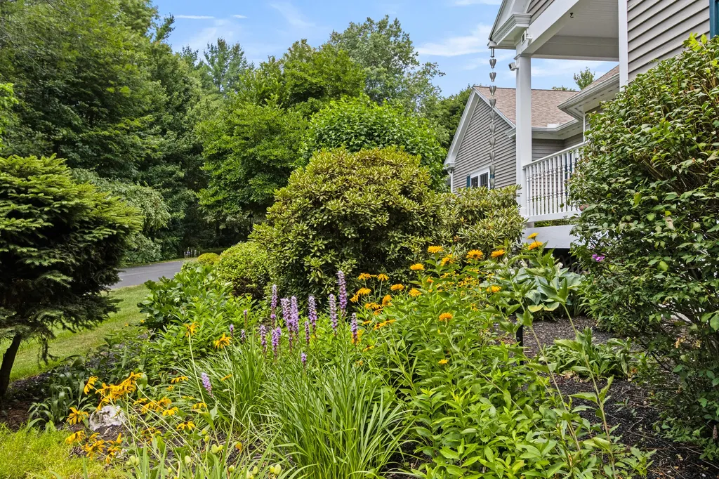 7 Moses Lane Scarborough ME 04074