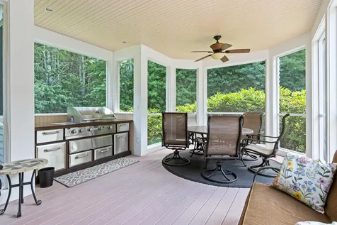 7 Moses Lane Scarborough ME 04074