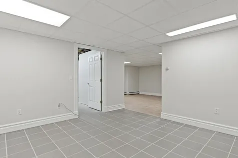 7 Moses Lane Scarborough ME 04074
