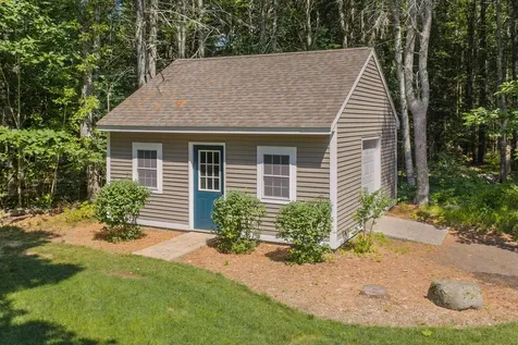7 Moses Lane Scarborough ME 04074