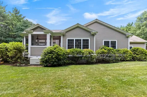 7 Moses Lane Scarborough ME 04074