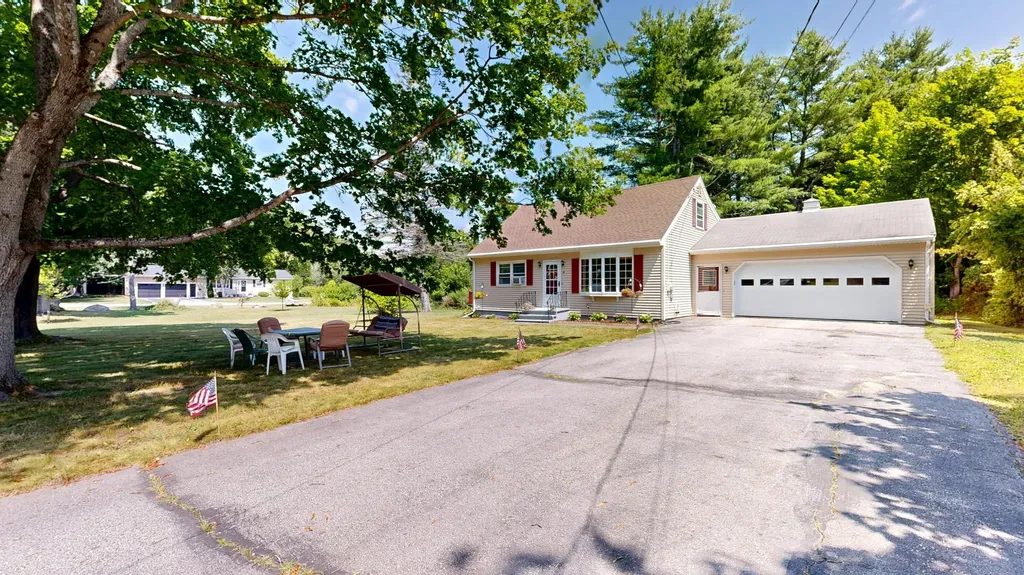 4 Brault Street Lewiston ME 04240