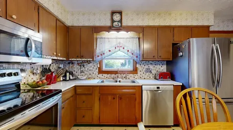 4 Brault Street Lewiston ME 04240