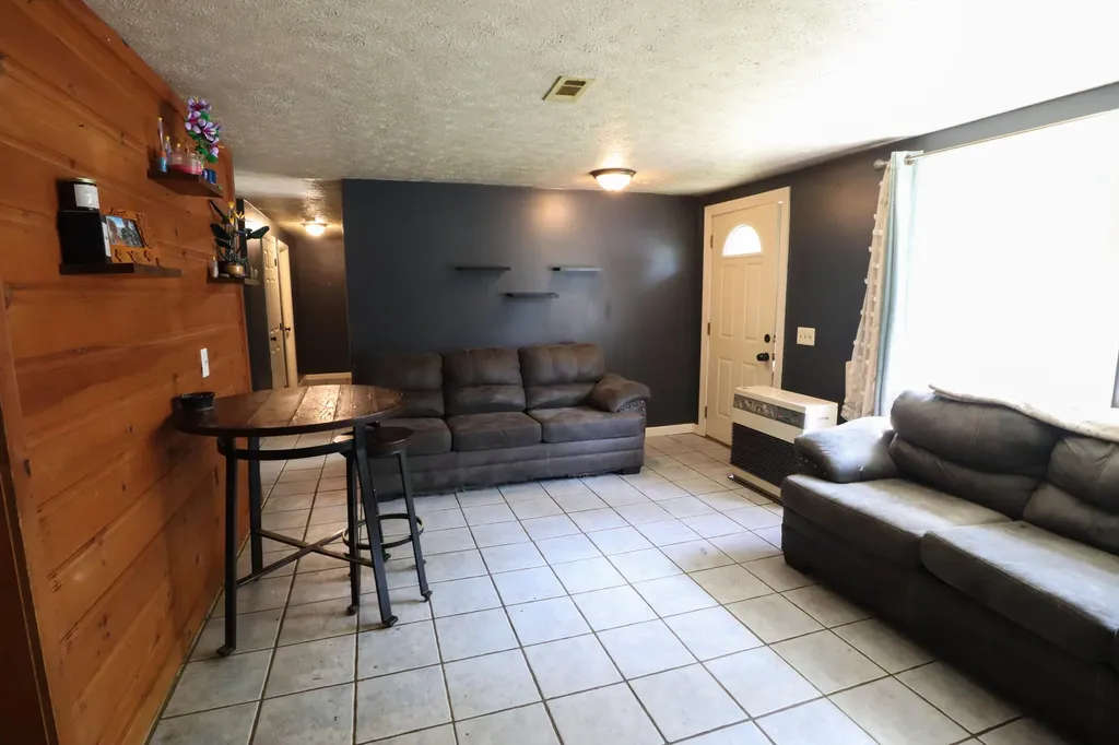 115 Sand Road Naples ME 04055