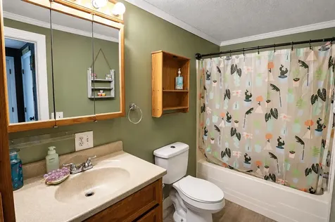 115 Sand Road Naples ME 04055
