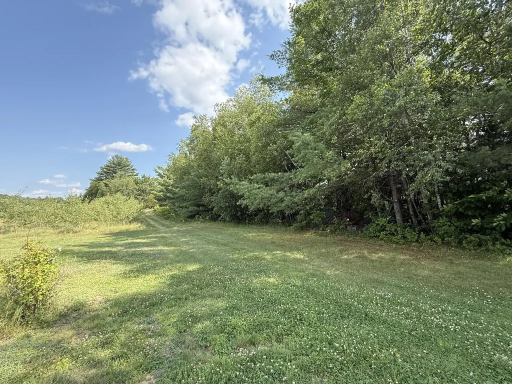 1308+1312 Canton Point Road Dixfield ME 04224