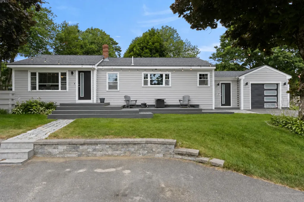 4 Greenacre Road Old Orchard Beach ME 04064
