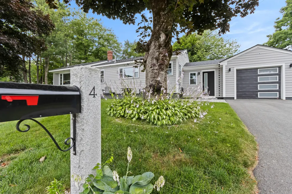 4 Greenacre Road Old Orchard Beach ME 04064