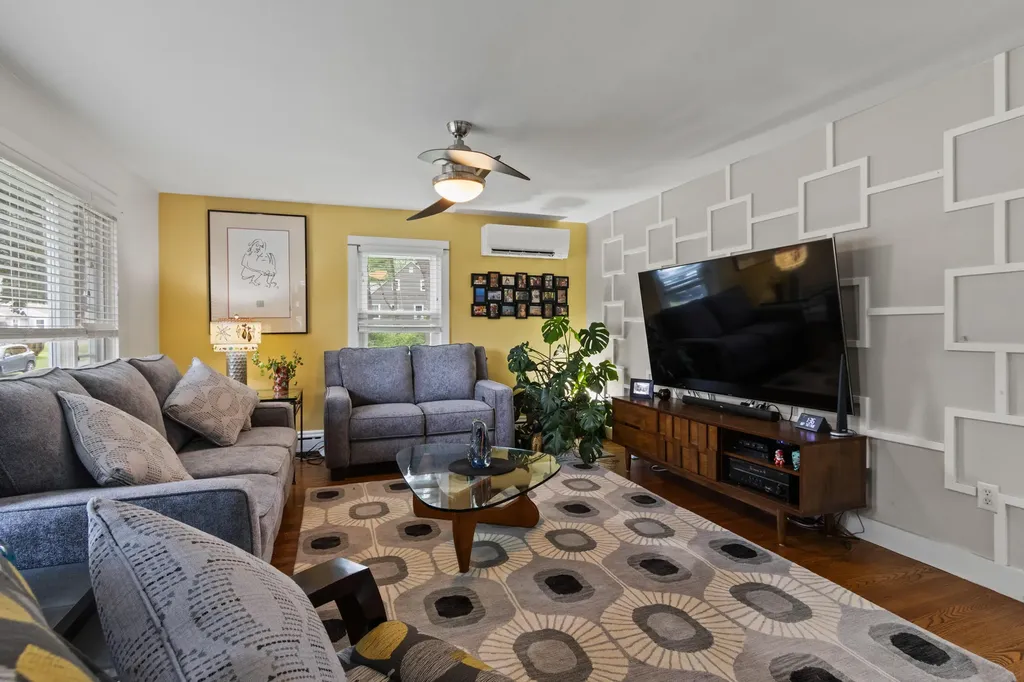4 Greenacre Road Old Orchard Beach ME 04064