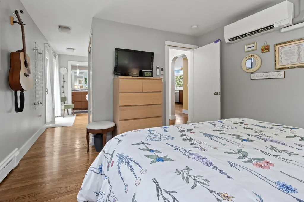 4 Greenacre Road Old Orchard Beach ME 04064