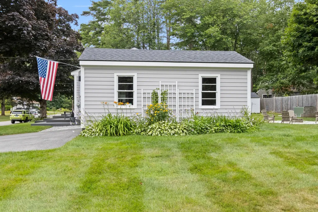 4 Greenacre Road Old Orchard Beach ME 04064