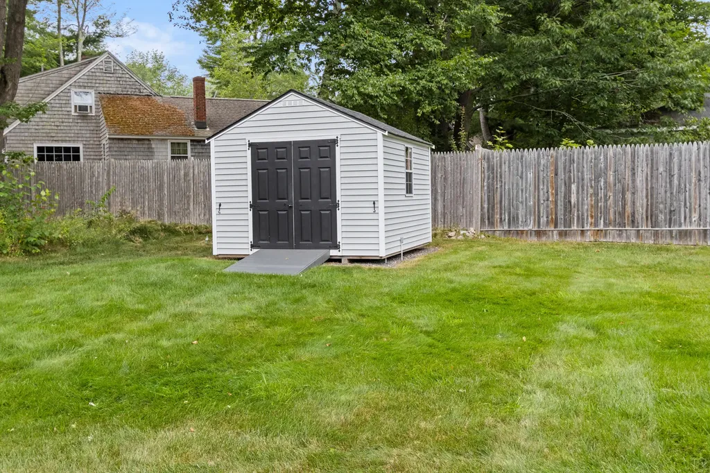 4 Greenacre Road Old Orchard Beach ME 04064