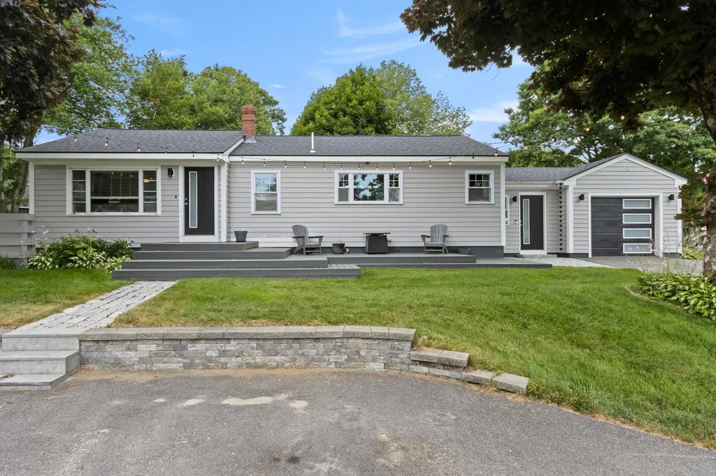 4 Greenacre Road Old Orchard Beach ME 04064