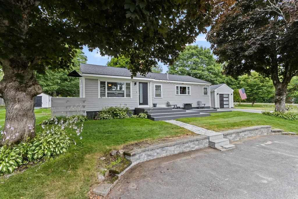 4 Greenacre Road Old Orchard Beach ME 04064