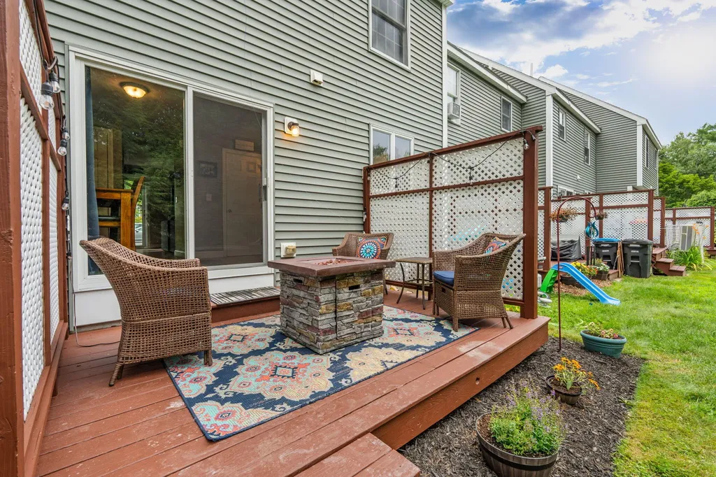22 Turkey Trail Windham ME 04062