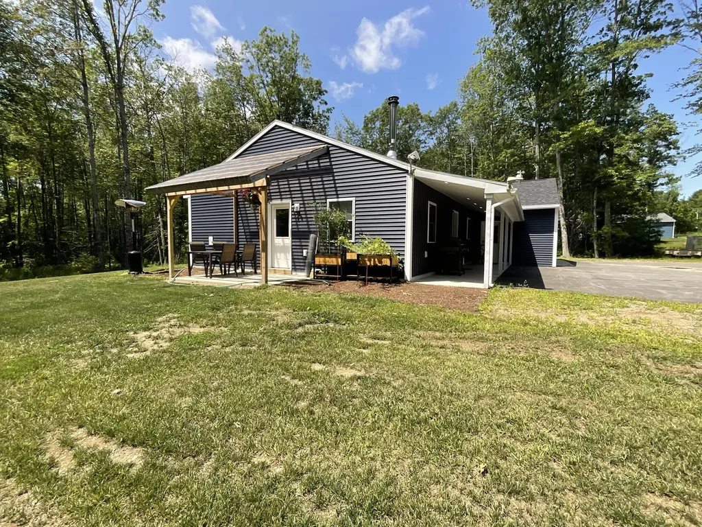 81 Robinson Schoolhouse Road Morrill ME 04952