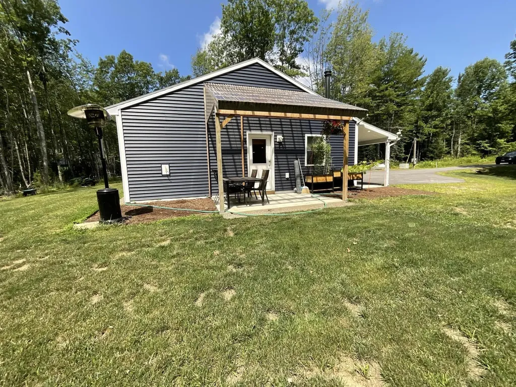 81 Robinson Schoolhouse Road Morrill ME 04952