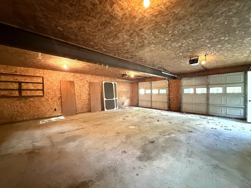 327 Middle Road Oakland ME 04963