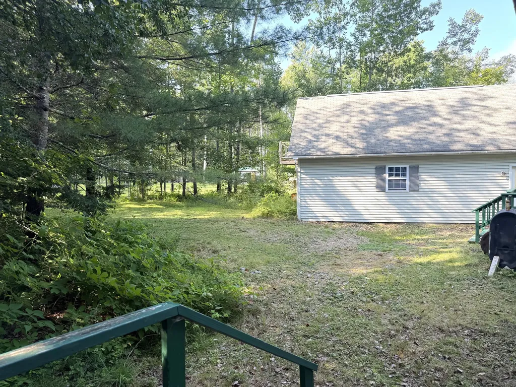 327 Middle Road Oakland ME 04963