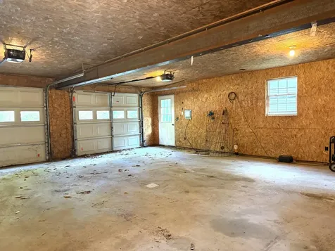 327 Middle Road Oakland ME 04963
