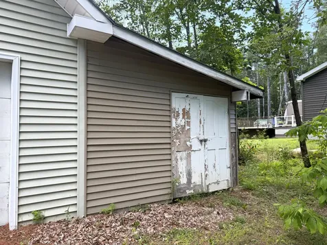 327 Middle Road Oakland ME 04963