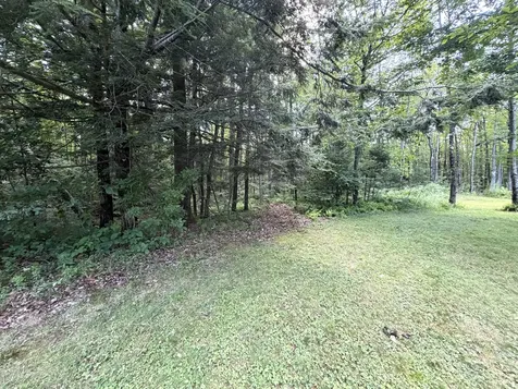 327 Middle Road Oakland ME 04963