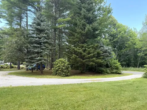327 Middle Road Oakland ME 04963