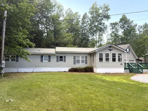 327 Middle Road Oakland ME 04963