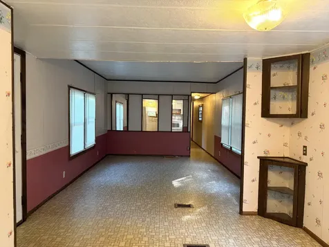327 Middle Road Oakland ME 04963