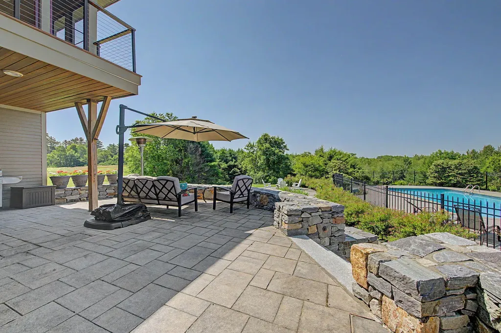156 Barstow Road Gorham ME 04038