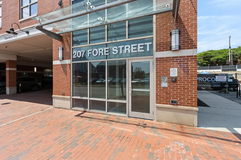 207 Fore Street Portland ME 04101