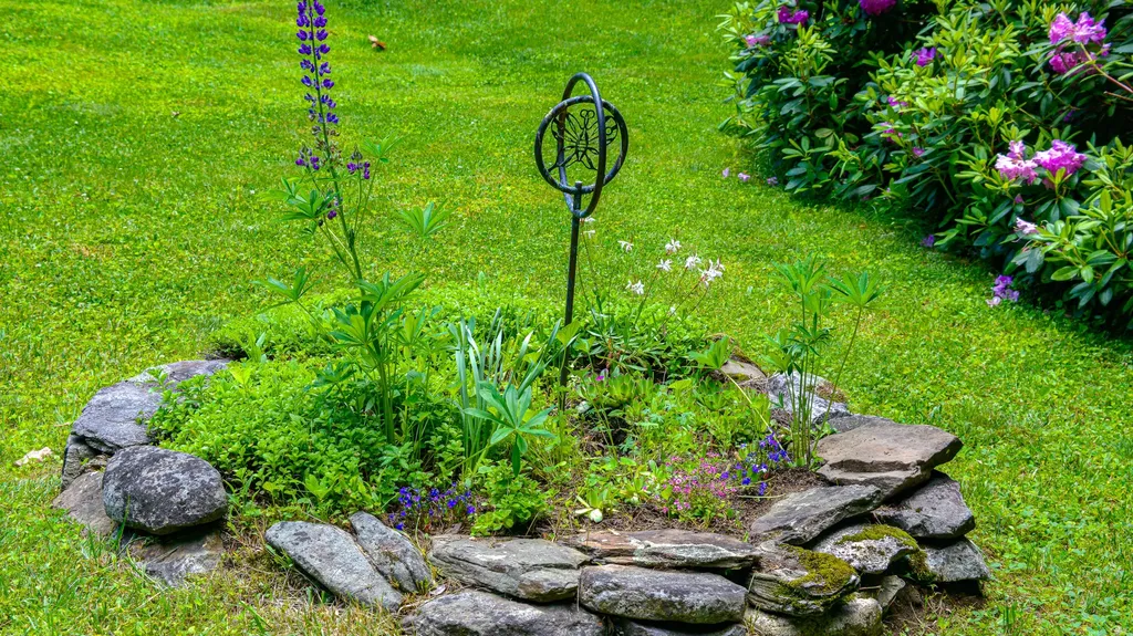 585 Parsonsfield Road Limerick ME 04048