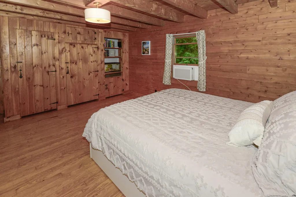 585 Parsonsfield Road Limerick ME 04048