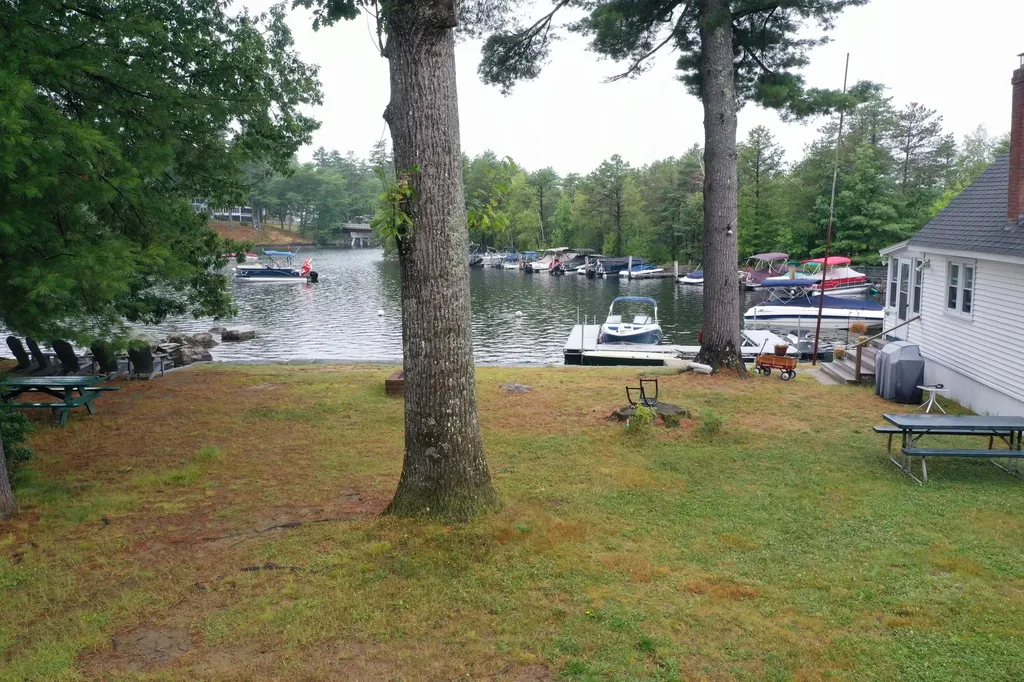 14 Family Circle Windham ME 04062
