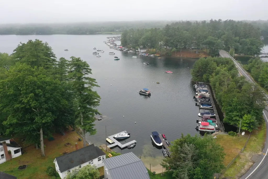 14 Family Circle Windham ME 04062