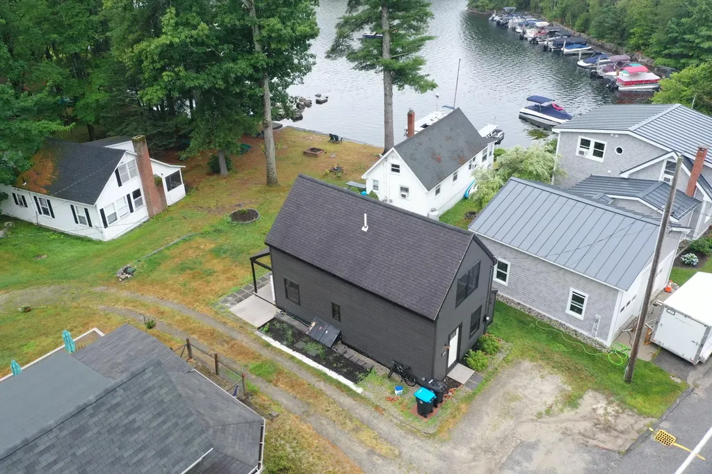 14 Family Circle Windham ME 04062