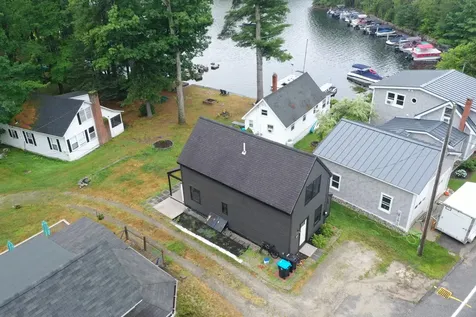 14 Family Circle Windham ME 04062