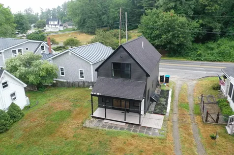14 Family Circle Windham ME 04062