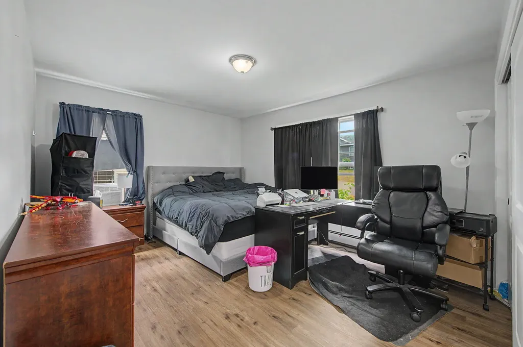 55 Hillcrest Avenue Lewiston ME 04240