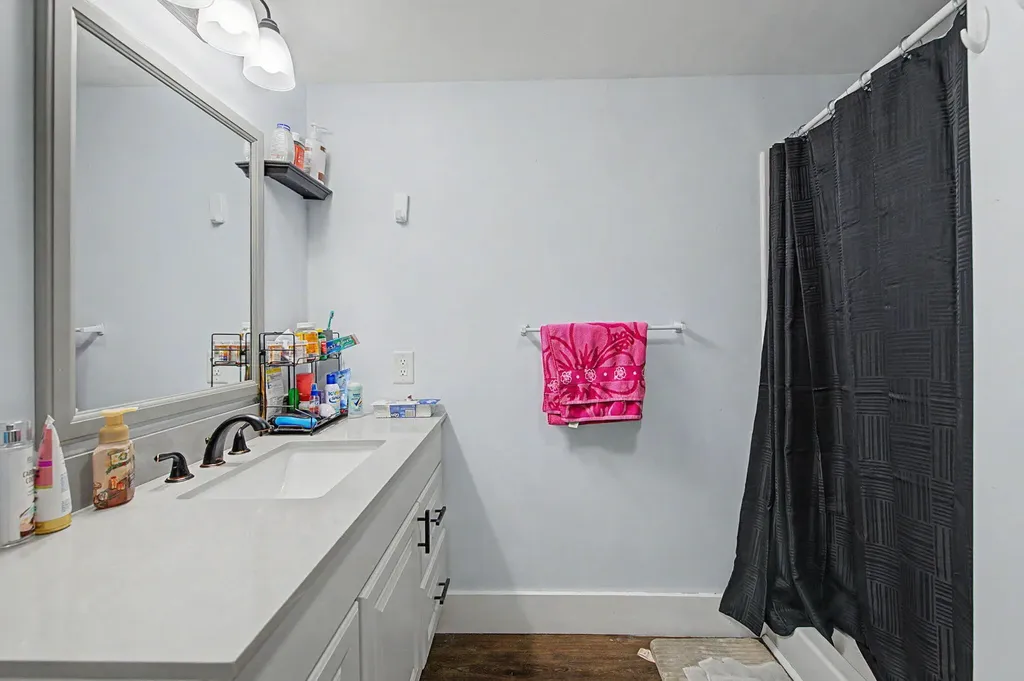 55 Hillcrest Avenue Lewiston ME 04240