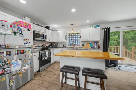 55 Hillcrest Avenue Lewiston ME 04240